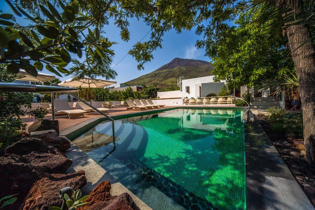 Апарт отель Il Gabbiano Relais In Стромболи Экстерьер фото